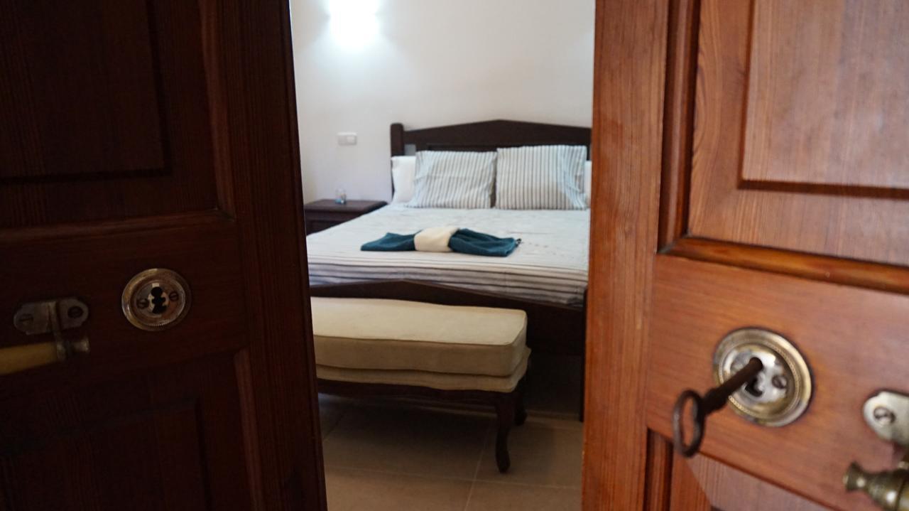 Born 23 - House With Pool In The Centre Of Lluchmayor. Free Wifi Llucmajor  Luaran gambar